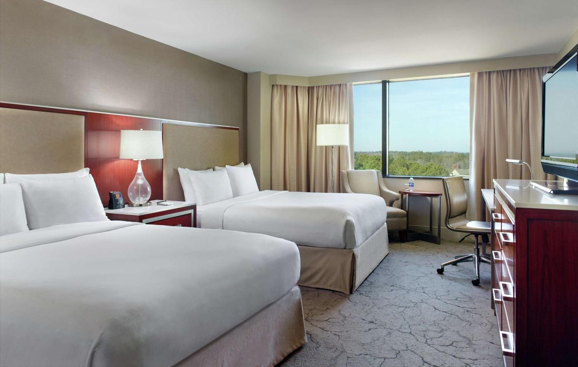 ฮิลตัน แอตแลนตา นอร์ทอีสต์ Hotel นอร์ครอส ภายนอก รูปภาพ